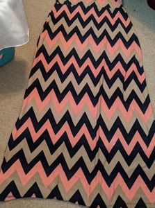 Rue 21 - Coral, navy, tan Chevron Maxi skirt - medium - stretchy